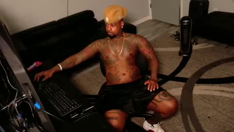 Snapshot of slangondemhoes chatting on 05.12.26 nasty twitter KASHCARTERATL online show from 05.12.26