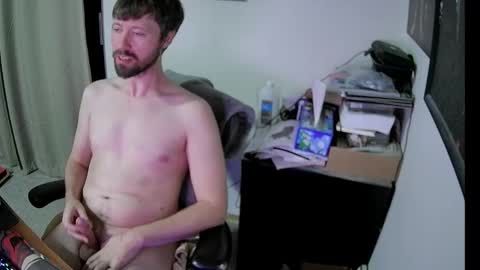 Snapshot of slave2pussy chatting on 12.03.25 slave2pussy online show from 12.03.25