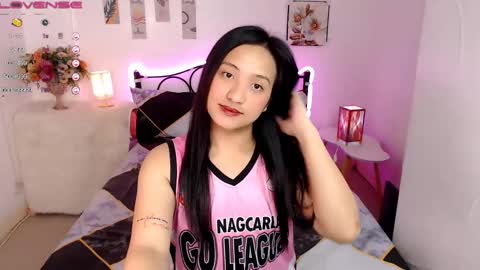 Queen Cyrine online show from 02.19.25