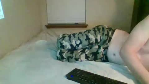 Snapshot of slaveboi_90 chatting on 01.15.26 slaveboi_90 online show from 01.15.26