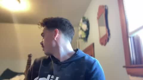 Snapshot of slickmass chatting on 01.04.25 SlickMass online show from 01.04.25