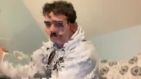 Snapshot of slickmass chatting on 02.09.25 SlickMass online show from 02.09.25