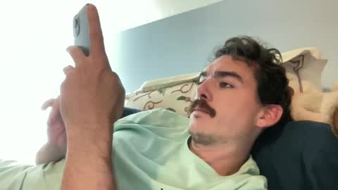 Snapshot of slickmass chatting on 09.28.25 SlickMass online show from 09.28.25