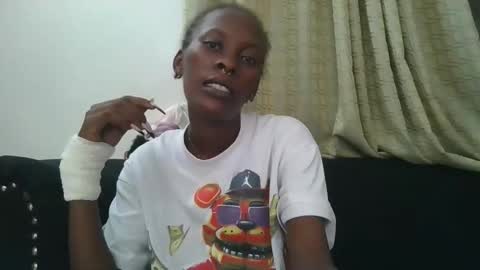 Snapshot of slim_bitch_ chatting on 01.05.26 becky online show from 01.05.26