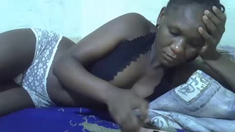 Snapshot of slim_girl3 chatting on 02.20.25 slim_girl3 online show from 02.20.25