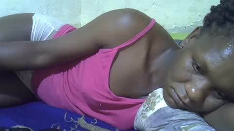 Snapshot of slim_girl3 chatting on 03.07.25 slim_girl3 online show from 03.07.25