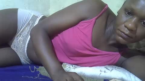 Snapshot of slim_girl3 chatting on 03.08.25 slim_girl3 online show from 03.08.25