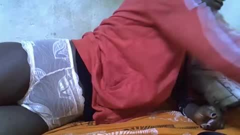 Snapshot of slim_girl3 chatting on 10.25.25 slim_girl3 online show from 10.25.25