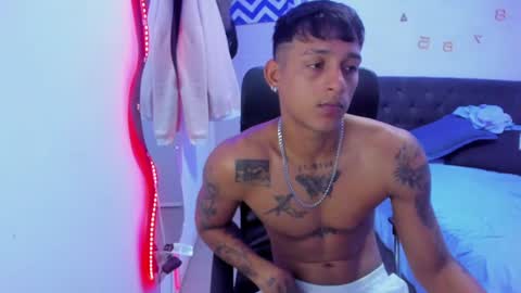 Snapshot of slim_master12 chatting on 01.31.25 slim_master12 online show from 01.31.25