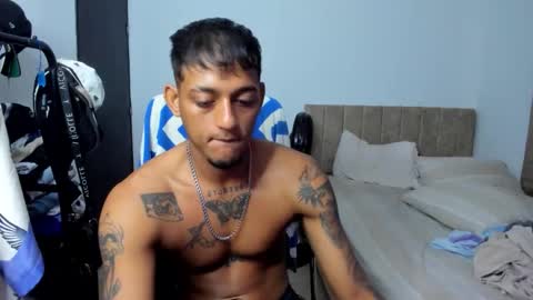 Snapshot of slim_master12 chatting on 01.05.26 slim_master12 online show from 01.05.26