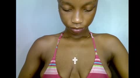 Snapshot of slim_petitqueen chatting on 01.09.26 Alice online show from 01.09.26