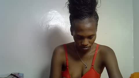 Snapshot of slim_shaddy01 chatting on 11.29.25 slim shaddy01 online show from 11.29.25