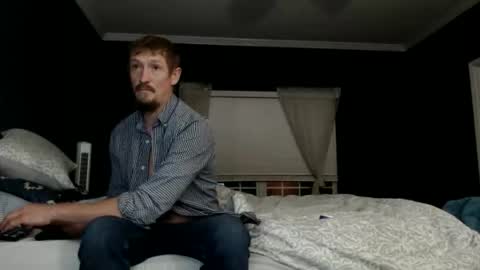 Snapshot of slimjp chatting on 05.24.26 slimjp online show from 05.24.26
