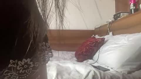 Snapshot of slimthickdesi chatting on 06.15.26 slimthickdesi online show from 06.15.26