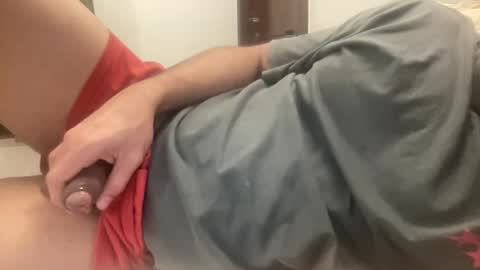 Snapshot of slinginmudsh chatting on 03.01.25 slinginmudsh online show from 03.01.25