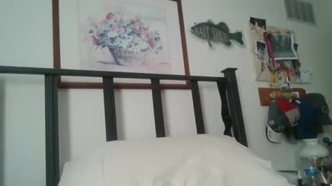 slippery_duck online show from 01.25.25