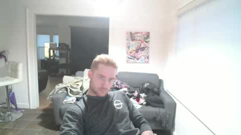 Snapshot of slomoblendz chatting on 03.07.25 slomoblendz online show from 03.07.25