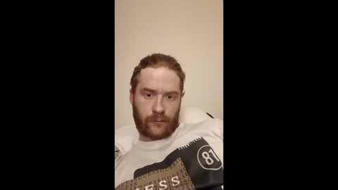 Snapshot of slomoblendz chatting on 01.08.26 slomoblendz online show from 01.08.26