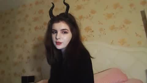 sloomonata online show from 11.08.25