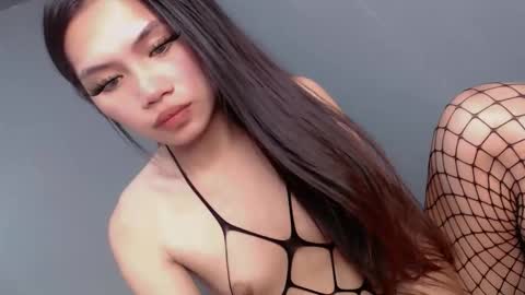 Snapshot of slut4attention chatting on 12.19.25 slut4attention online show from 12.19.25