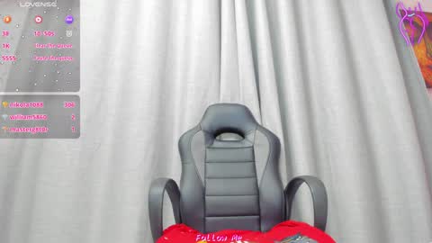 Paola  online show from 01.10.25