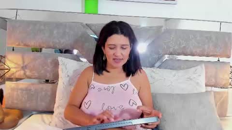 Snapshot of slut_milf_ chatting on 07.10.26 slut_milf_ online show from 07.10.26
