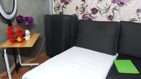 slutihmami online show from 05.30.26