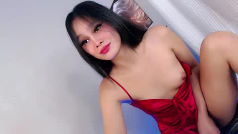slutnextdoor28 online show from 04.25.26