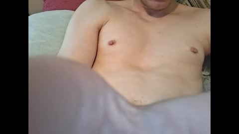 Snapshot of sluttybaddboyy chatting on 04.17.26 sluttybaddboyy online show from 04.17.26