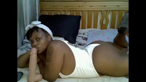 sluttydevil6 online show from 09.15.25