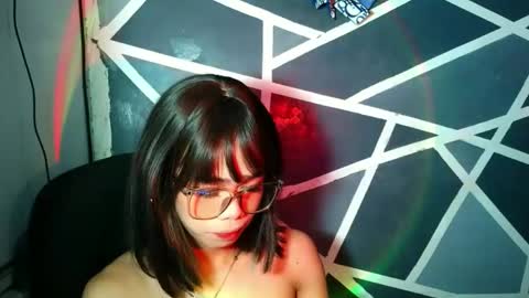 Snapshot of sluttypatotie chatting on 04.23.26 sluttypatotie online show from 04.23.26