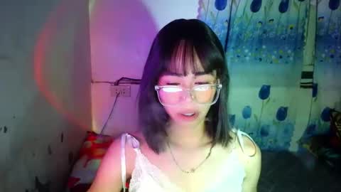 Snapshot of sluttypatotie chatting on 05.27.26 sluttypatotie online show from 05.27.26