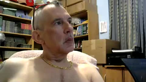 Snapshot of sluttyslave81 chatting on 07.22.26 sluttyslave81 online show from 07.22.26