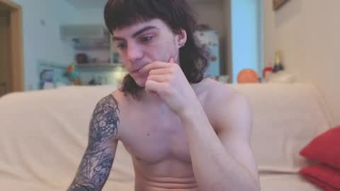 Snapshot of sly_gus chatting on 03.01.26 Gus online show from 03.01.26