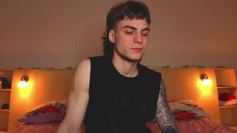 Gus online show from 04.28.26