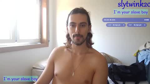 Snapshot of slytwink20 chatting on 09.17.25 slytwink20 online show from 09.17.25