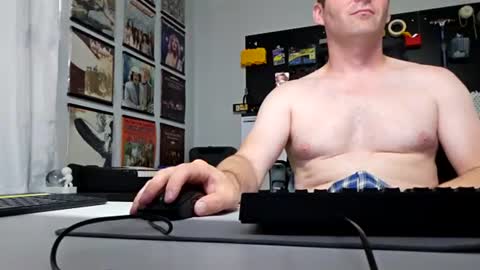 slyy_foxxx online show from 07.09.26