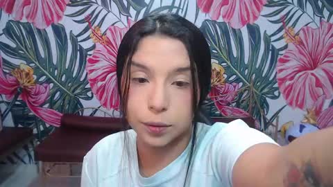 Mariana Torres online show from 05.04.26