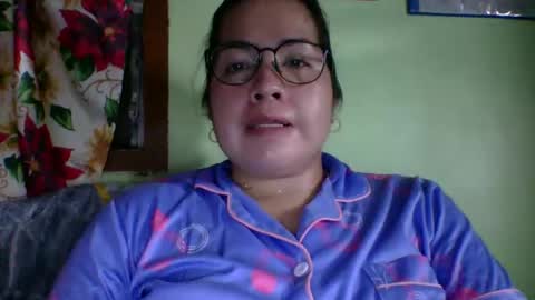 Snapshot of small_boobs59 chatting on 02.01.26 Lovewella online show from 02.01.26