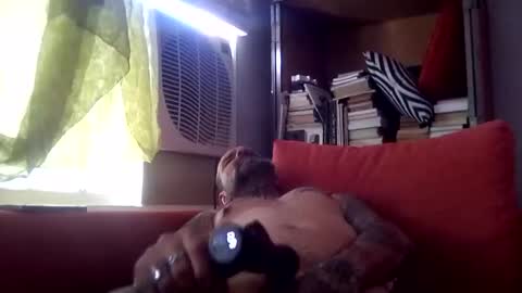 smallbutluvsbig online show from 02.01.26