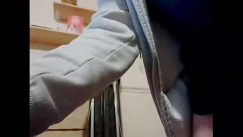 Snapshot of smallhairyuncut chatting on 12.08.24 Small Hairy Uncut online show from 12.08.24