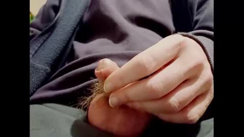 Snapshot of smallhairyuncut chatting on 12.30.24 Small Hairy Uncut online show from 12.30.24