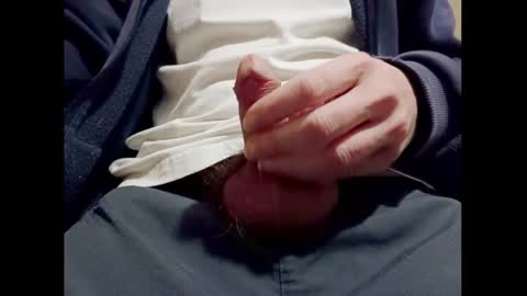 Snapshot of smallhairyuncut chatting on 12.31.24 Small Hairy Uncut online show from 12.31.24