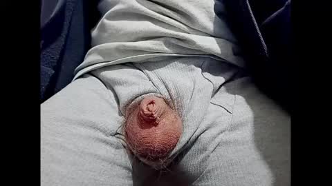 Snapshot of smallhairyuncut chatting on 01.29.25 Small Hairy Uncut online show from 01.29.25