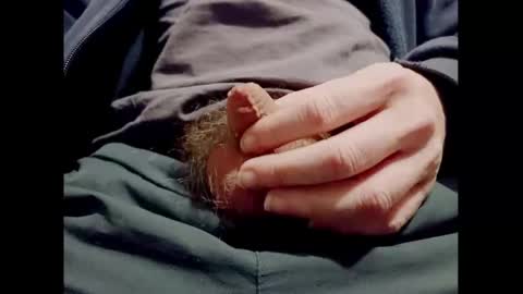 Snapshot of smallhairyuncut chatting on 02.04.25 Small Hairy Uncut online show from 02.04.25