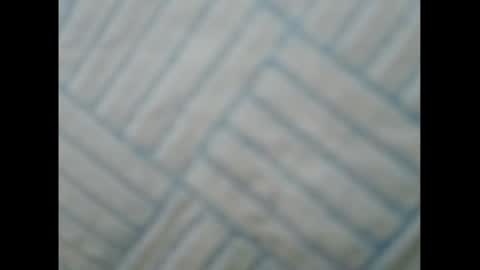 Snapshot of smallhairyuncut chatting on 02.05.25 Small Hairy Uncut online show from 02.05.25