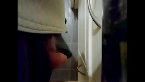 Snapshot of smallhairyuncut chatting on 03.11.25 Small Hairy Uncut online show from 03.11.25