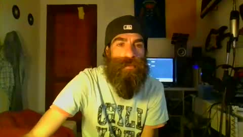 Snapshot of smile3555 chatting on 03.01.25 willy online show from 03.01.25