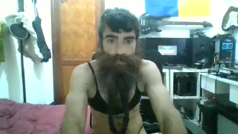 Snapshot of smile3555 chatting on 10.27.25 willy online show from 10.27.25