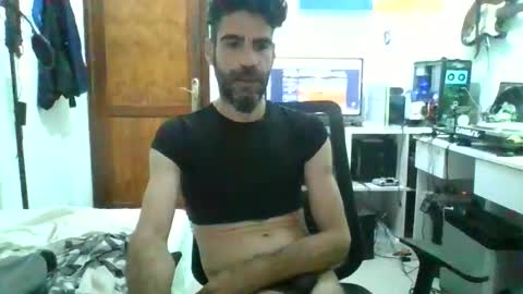 Snapshot of smile3555 chatting on 11.29.25 willy online show from 11.29.25